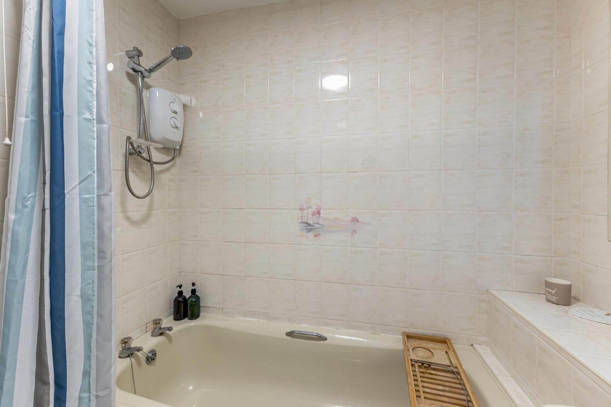 Central Apartment 3B Newcastle  Dış mekan fotoğraf